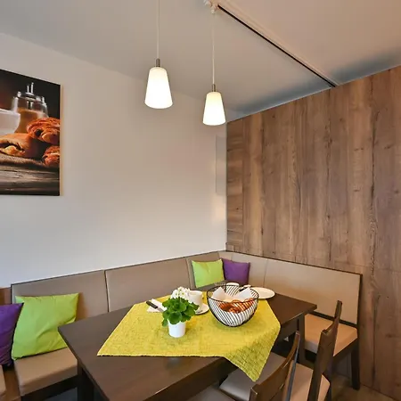 Otel Gaestehaus Stock Baeumle Friedrichshafen